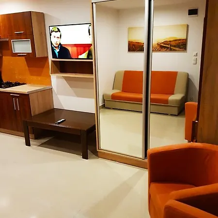Chicago Dorm *