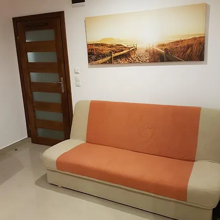 Chicago Dorm *